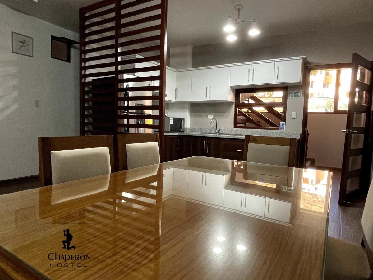 Chaperon Lodging Aparthotel Alausi Bagian luar foto