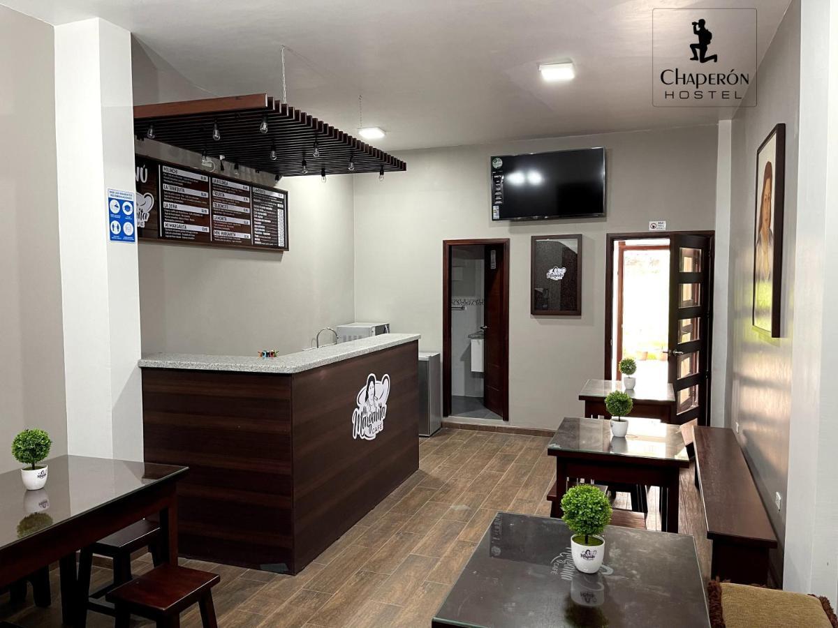 Chaperon Lodging Aparthotel Alausi Bagian luar foto