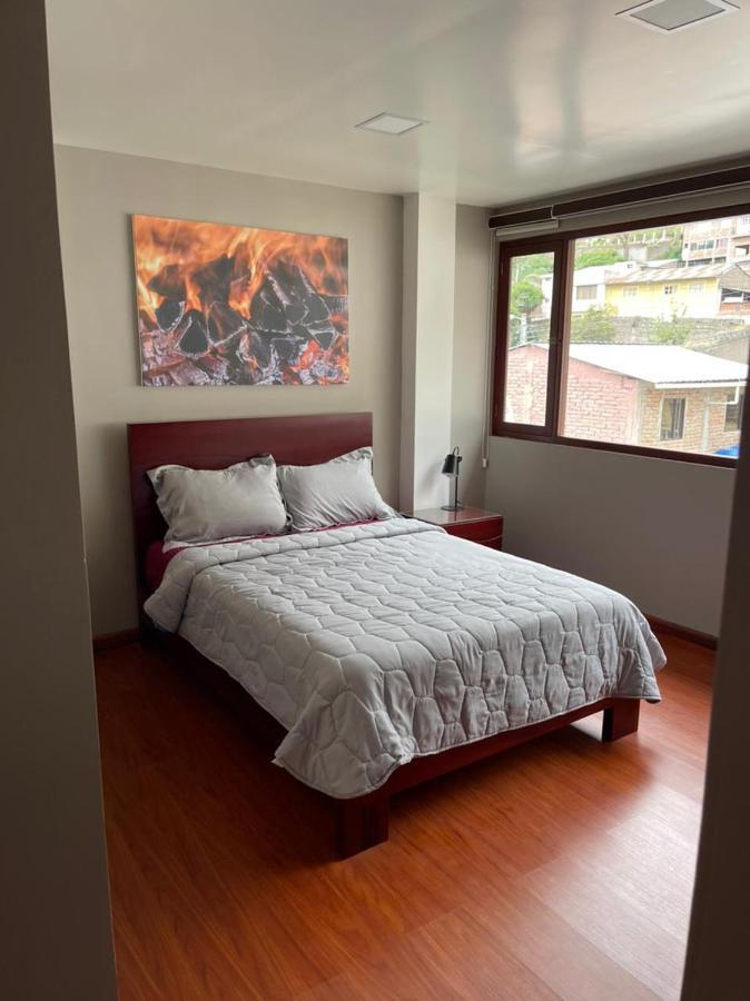 Chaperon Lodging Aparthotel Alausi Bagian luar foto