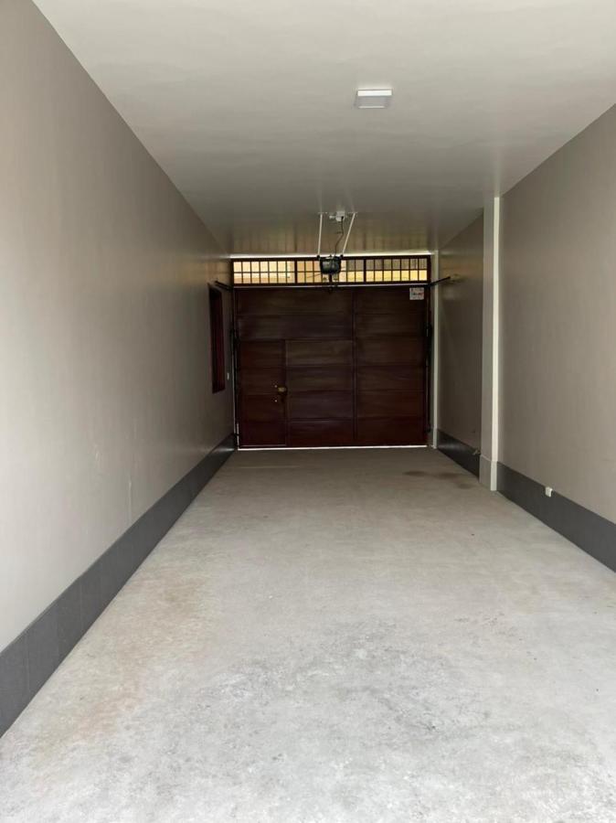 Chaperon Lodging Aparthotel Alausi Bagian luar foto