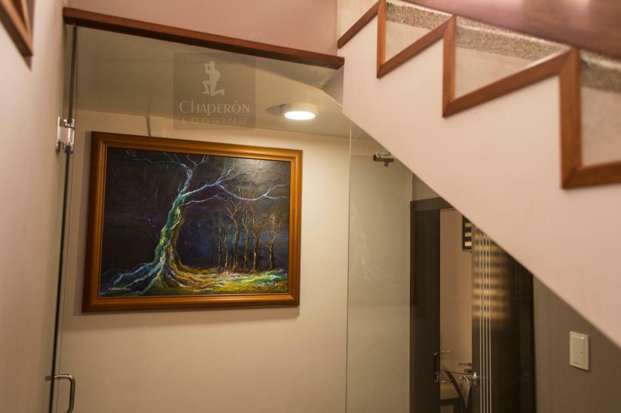 Chaperon Lodging Aparthotel Alausi Bagian luar foto